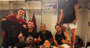 Roma in Champions: la maglietta speciale ‘Ad Astra’ celebra un sogno raggiunto