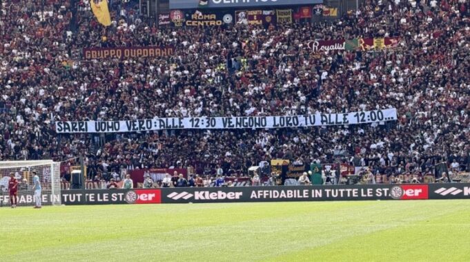 Roma-Lazio-striscione-curva-sud-sarri-770x428-1