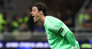 Il Bivio della Roma: Svilar tra Juventus e Decisione Finale