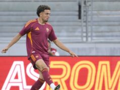 Analisi delle strategie di mercato e il valore di Neil El Aynaoui nel contesto del calcio internazionale