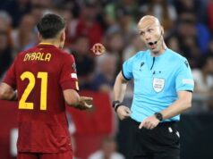 Il Ritiro di Anthony Taylor, un Addio alla Polvere del Calcio